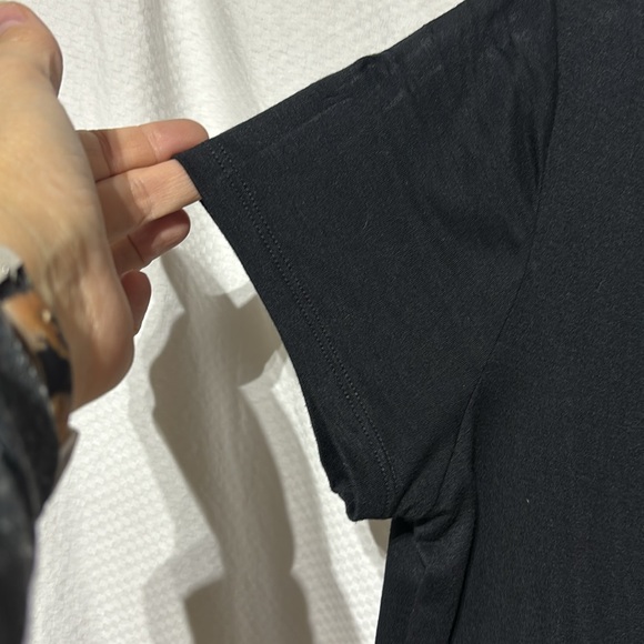 Ellen Tracy M black short sleeve t silver sequined front pocket rayon spandex - Picture 5 of 7